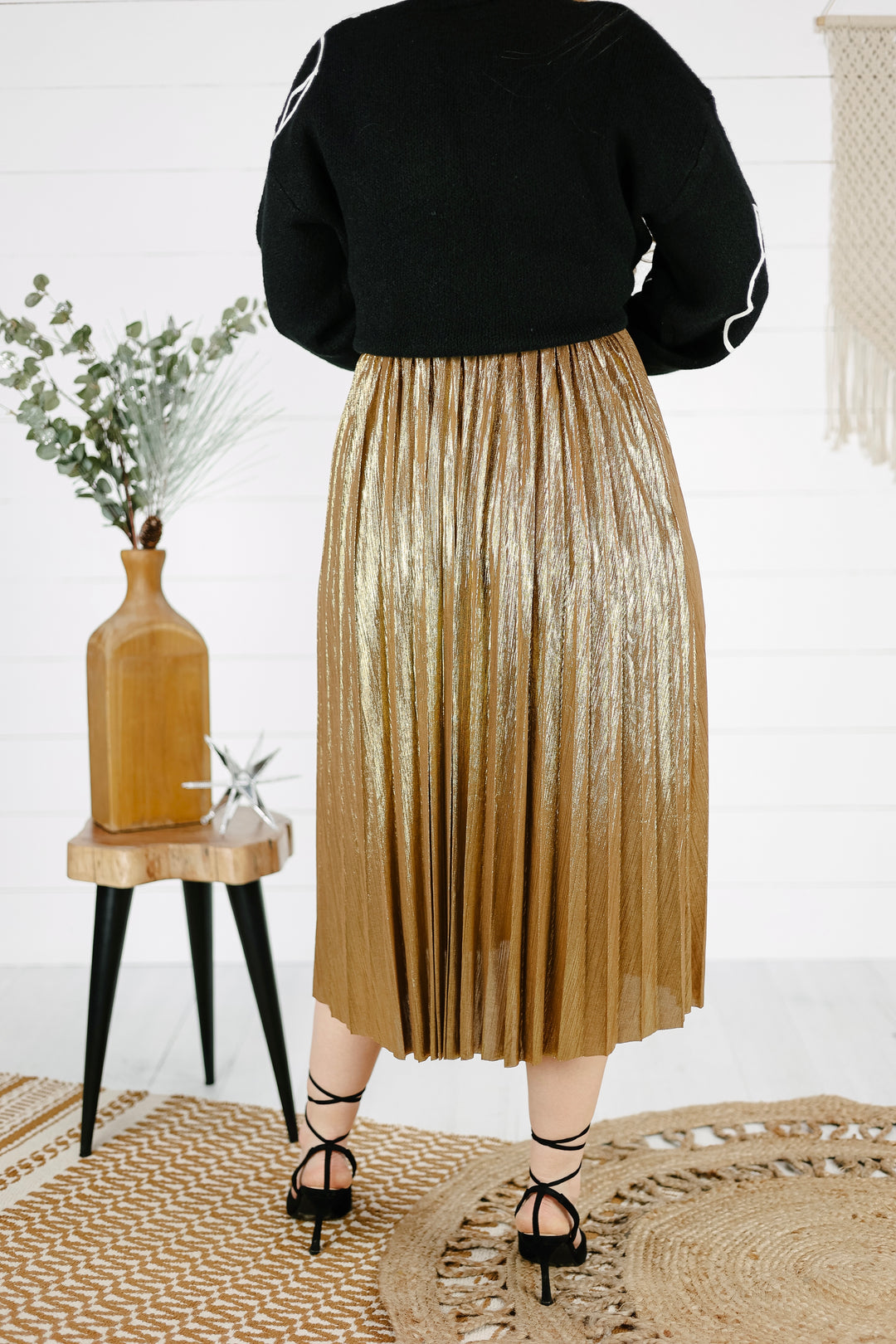 Merry & Bright Pleated Skirt - Gold/Final Sale
