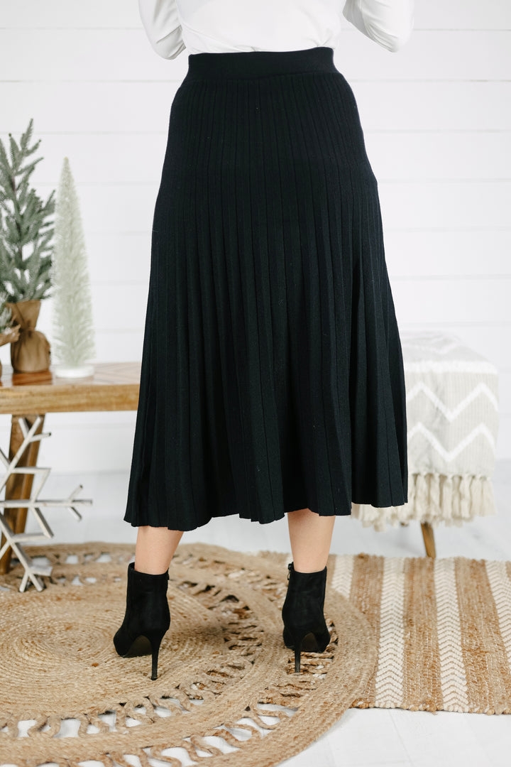 Adelia Pleated Sweater Skirt- Black