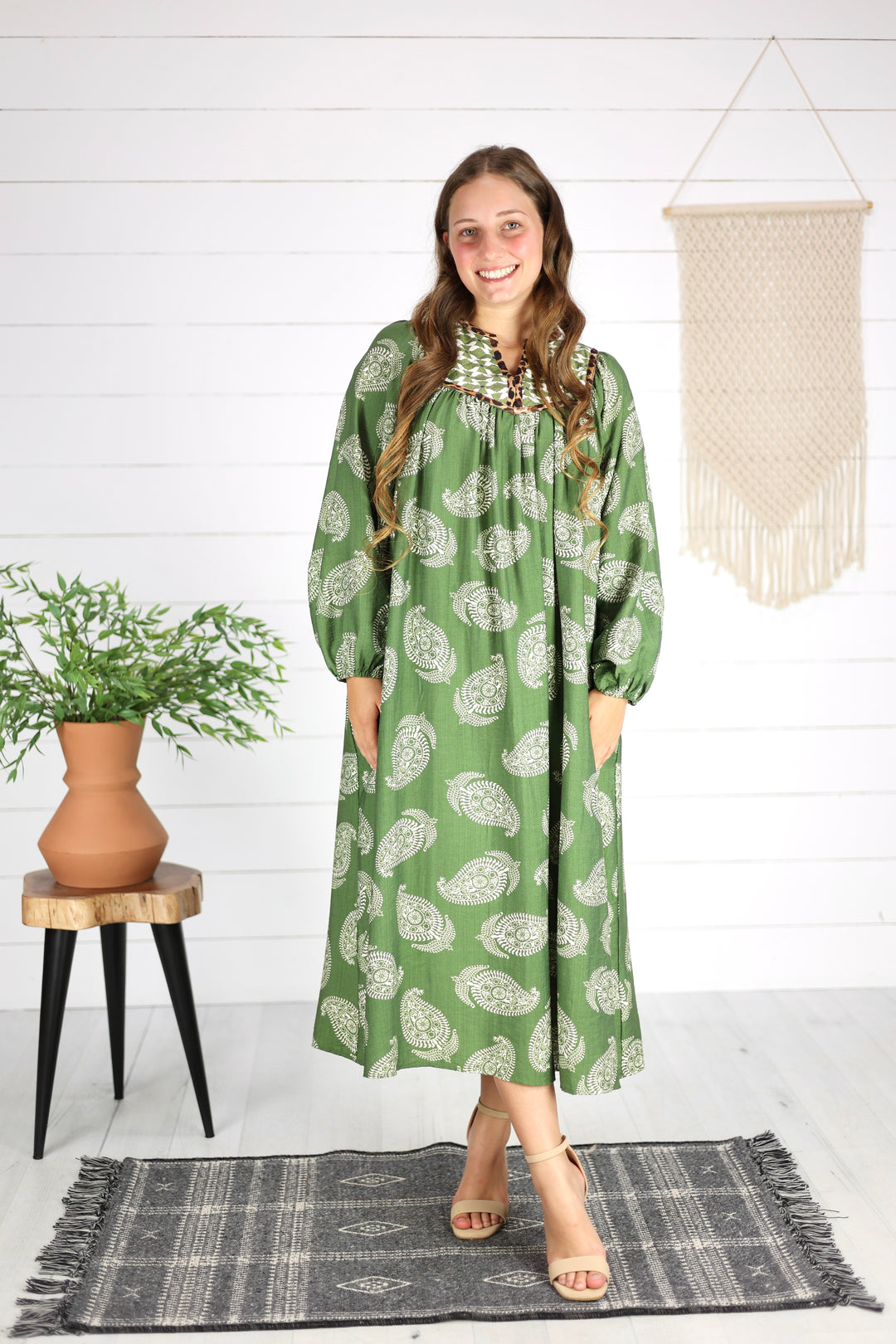 Elena Paisley Print Midi Dress- Green