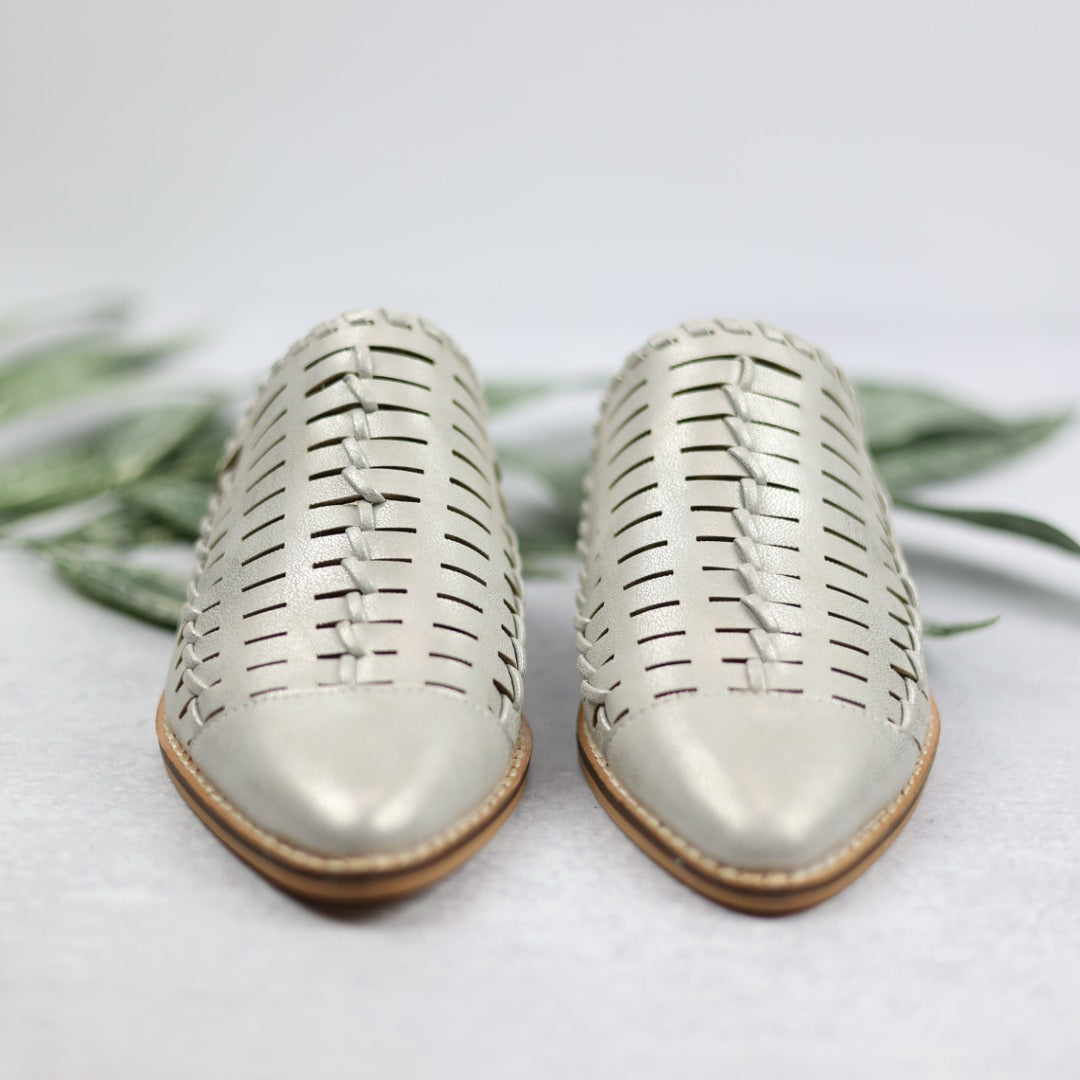 Sienne Flats - Lt. Grey/Final Sale