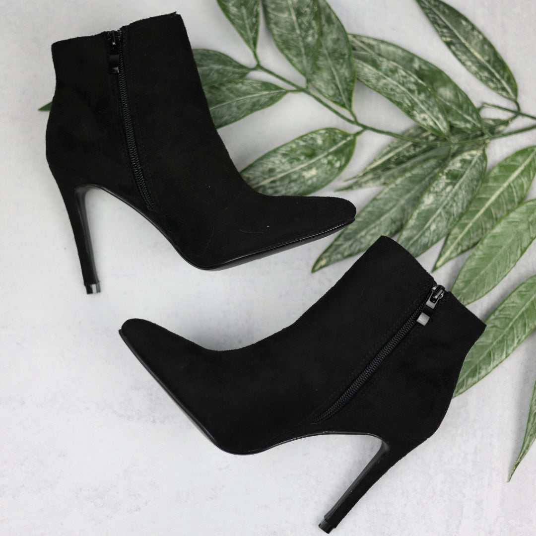 Yvette Boots - Black