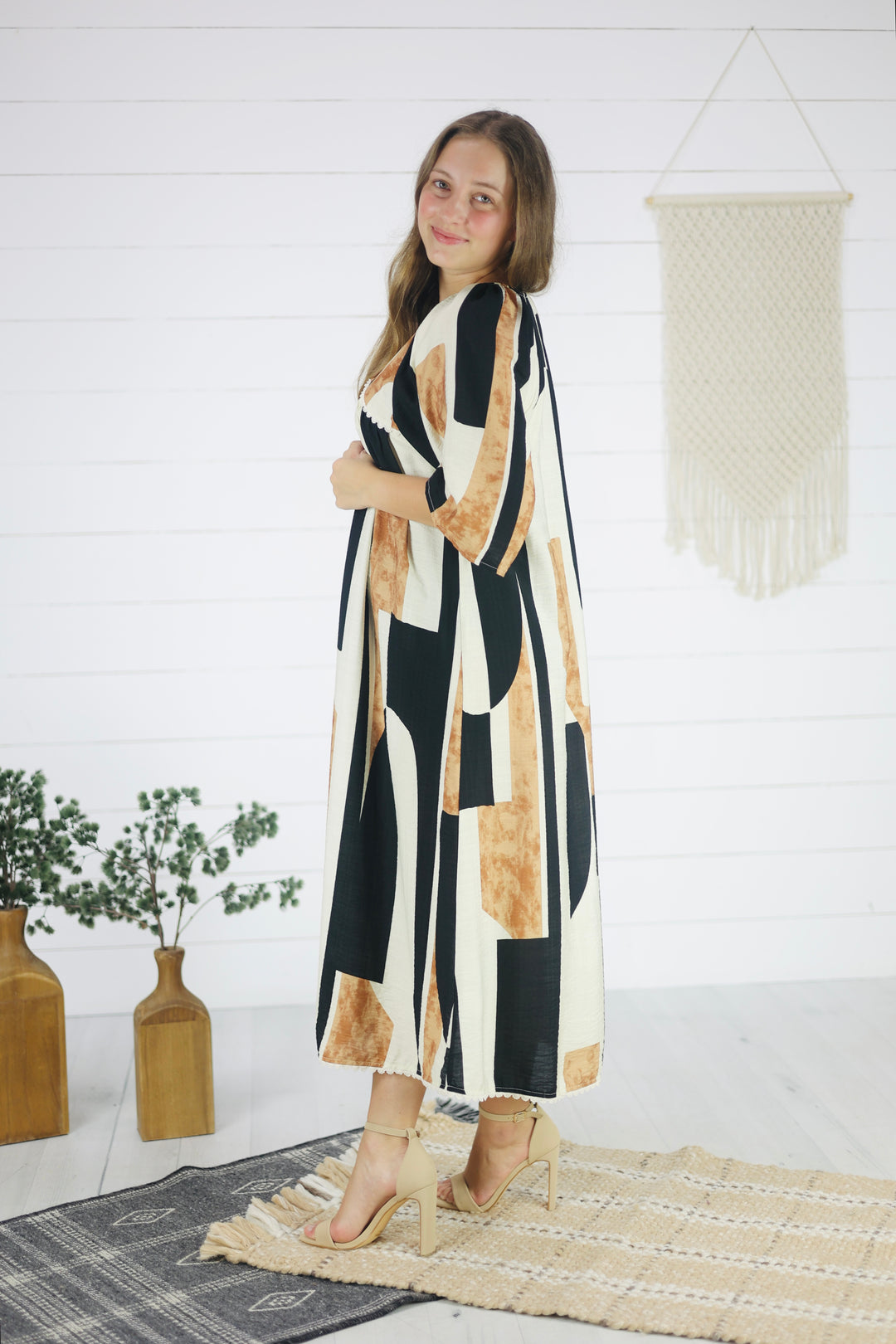 Carmen Abstract Dress- Black