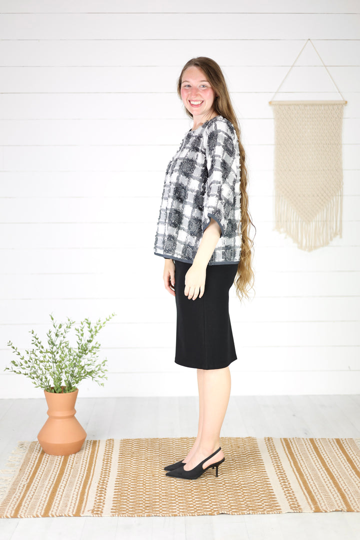 Bevelyn  Textured Check Top- Charcoal