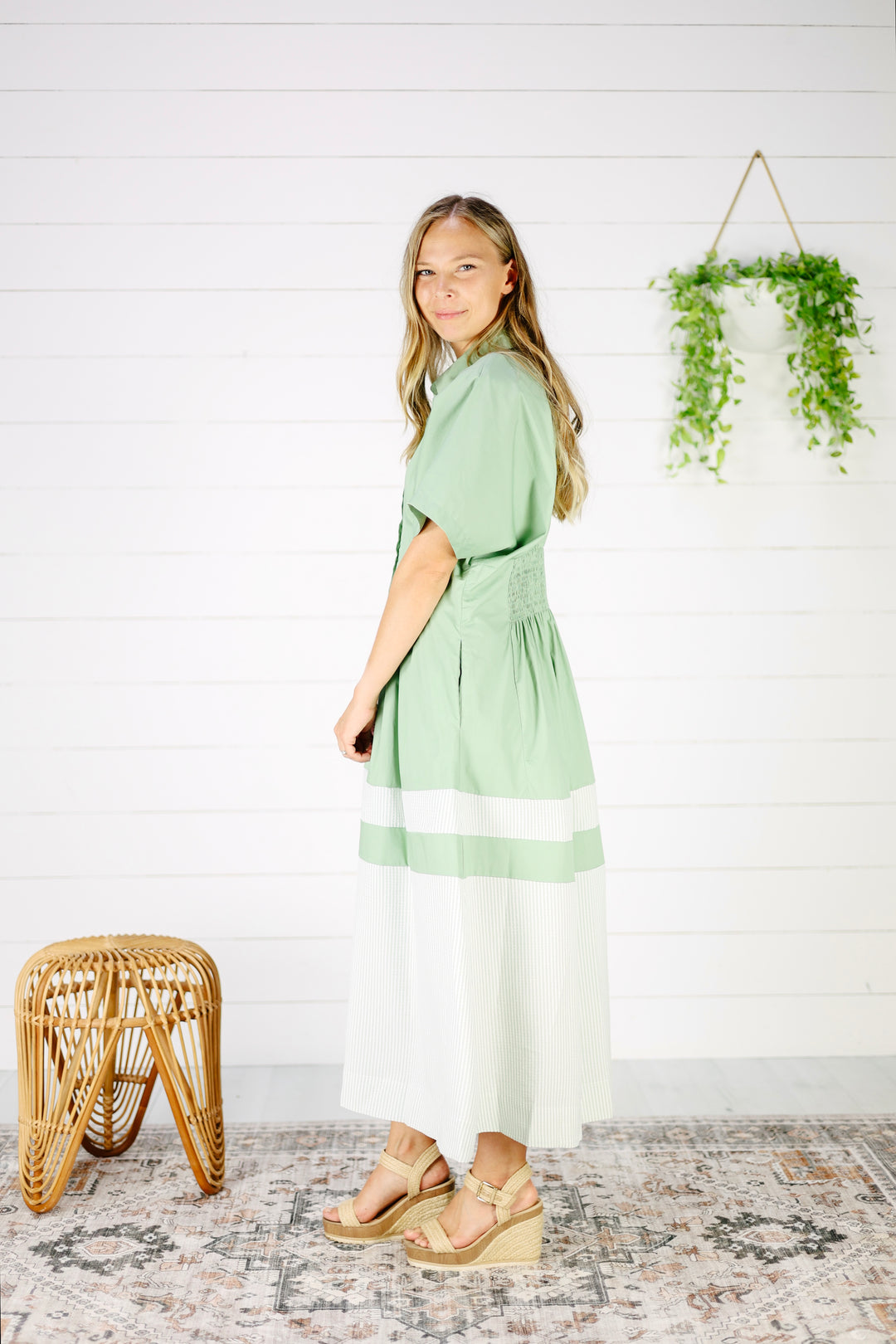 Aliza Contrast Midi Dress- Sage