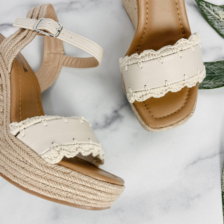 Laura Wedges - Natural