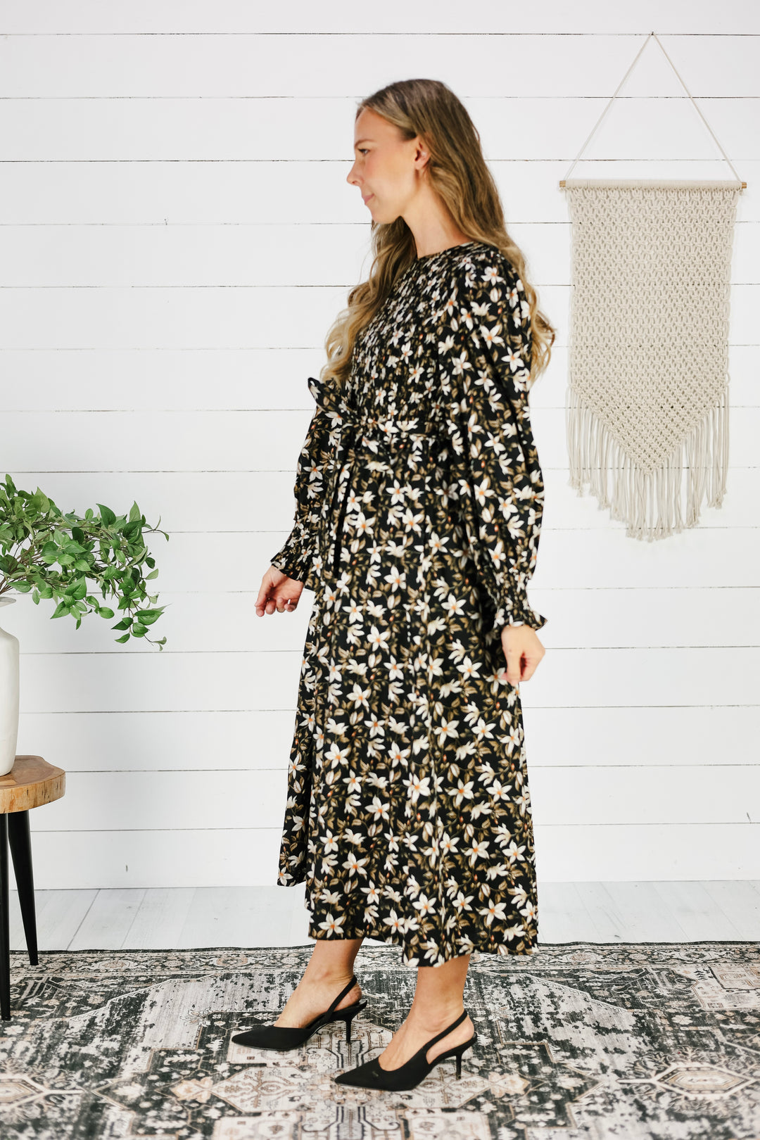 Kambree Floral Midi Dress - Black