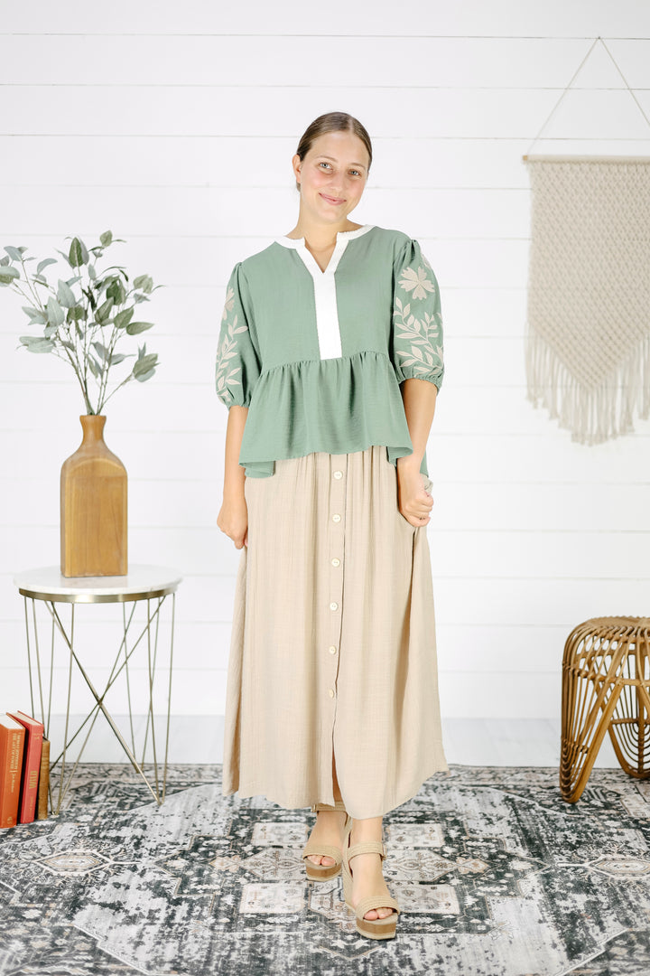 Maddie Front Button Midi Skirt- Natural