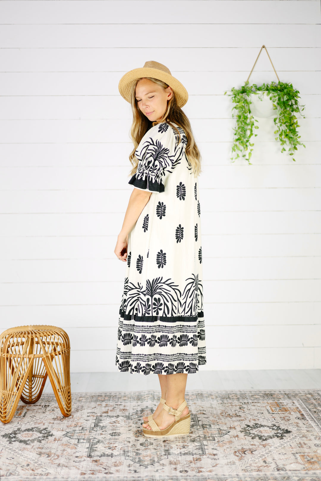Sherra Print Midi Dress- Black