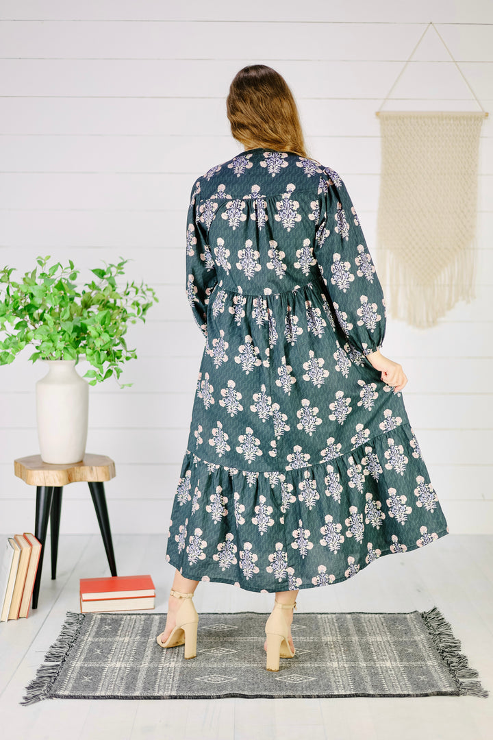 Rachelle Floral Midi Dress- Black