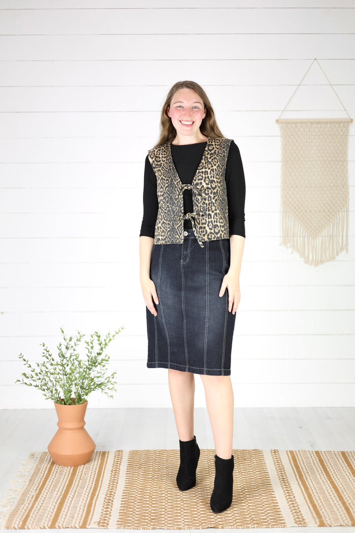 Covington Leopard Print Vest- Black