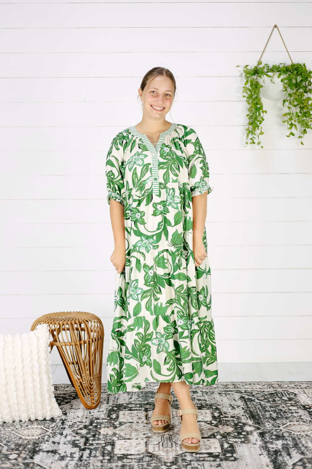 Evie Floral Midi Dress- Green