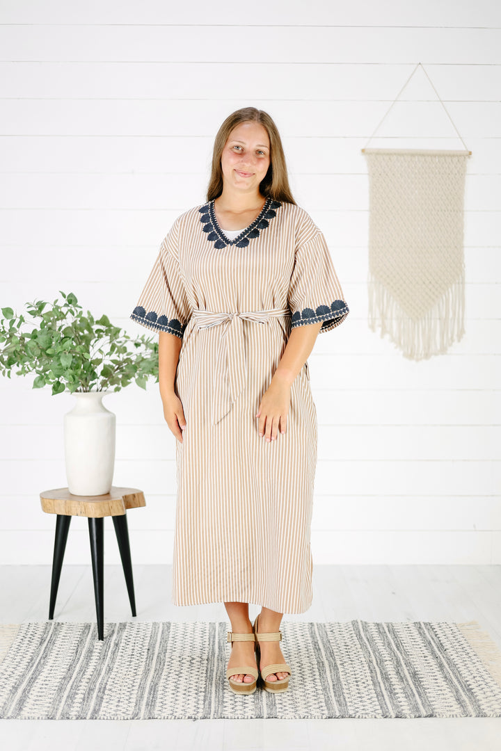 Davie Embroidered Midi Dress- Mocha