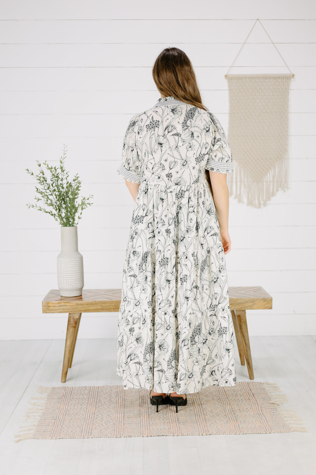 Lindsey Floral Maxi Dress- Black