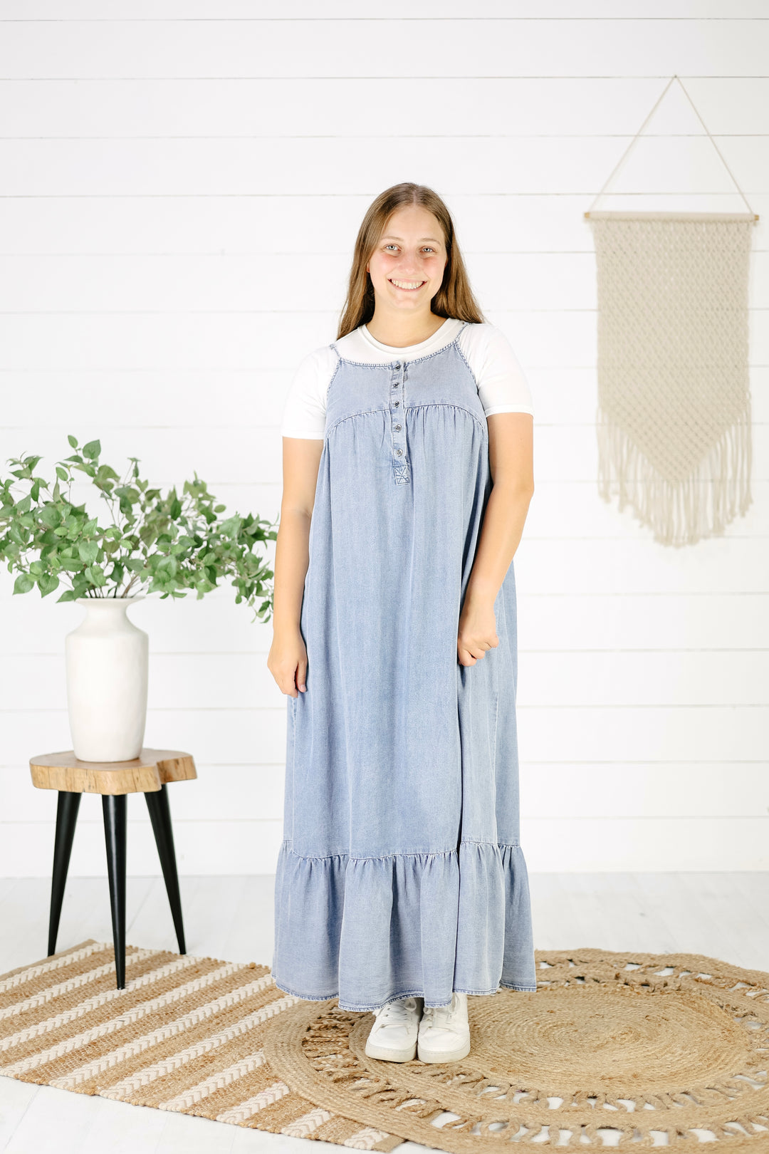 Tristan Chambray Midi Dress- Denim