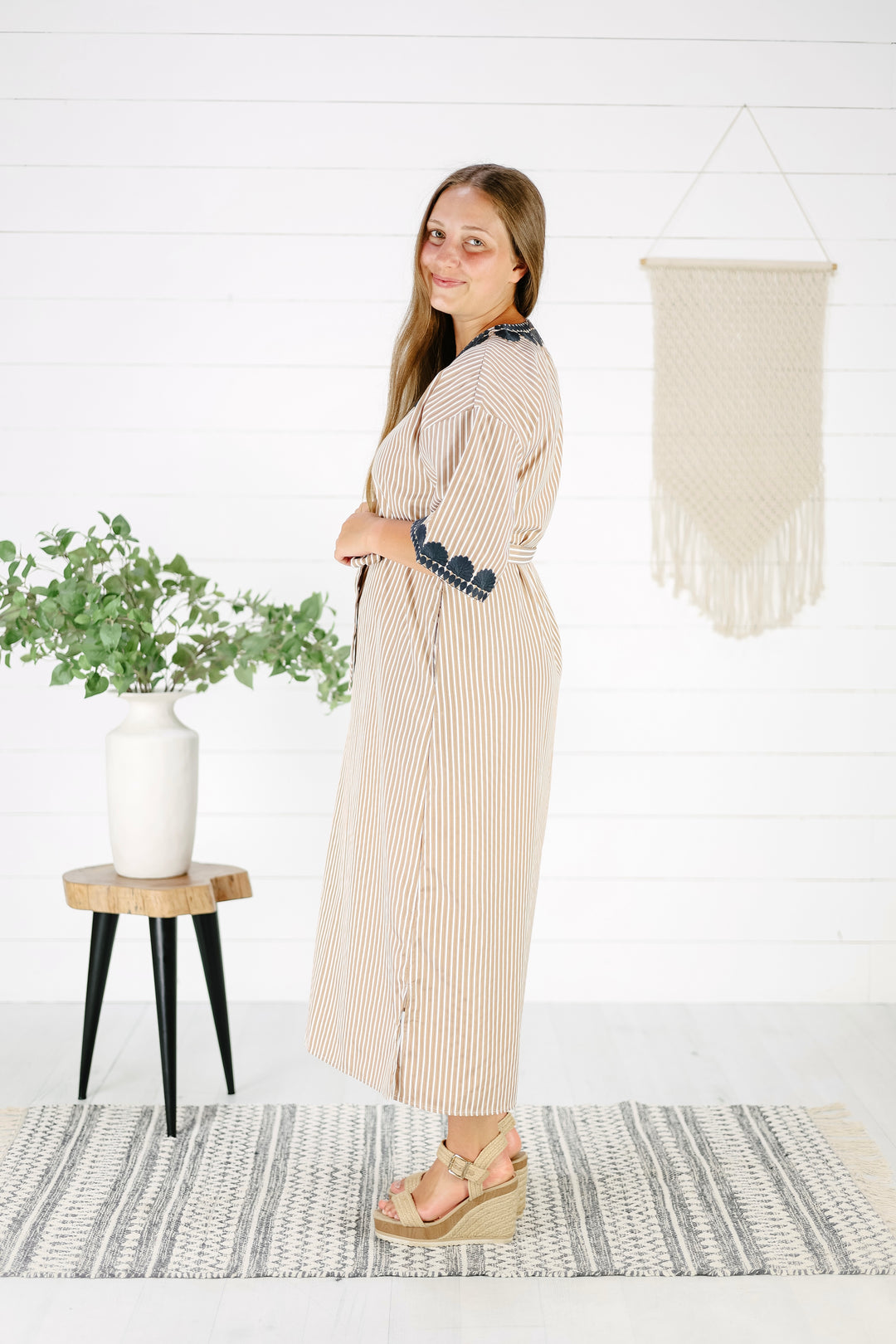 Davie Embroidered Midi Dress- Mocha