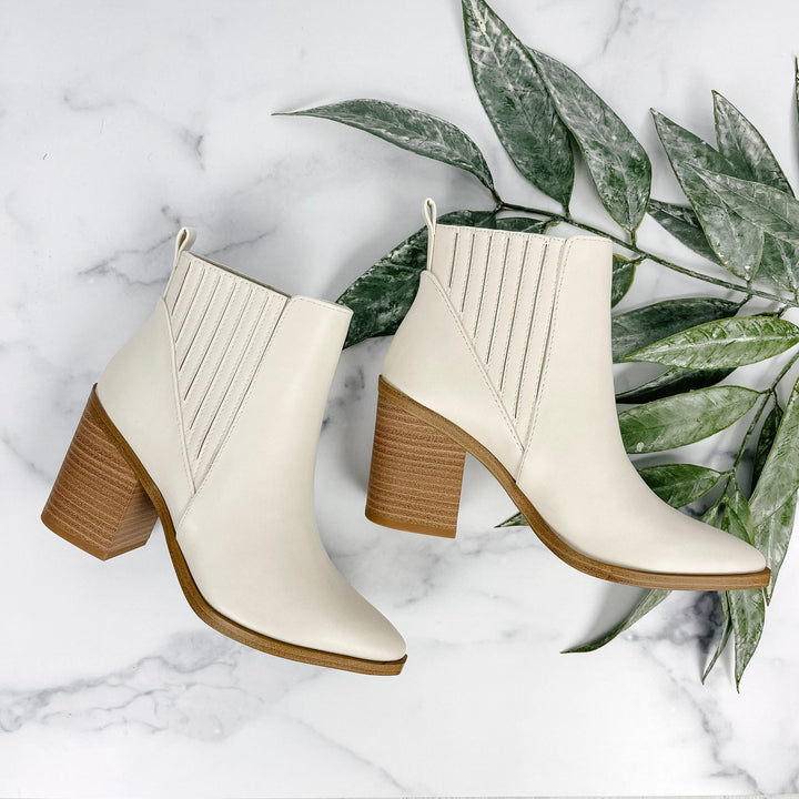 Montgomery Boots - Off White