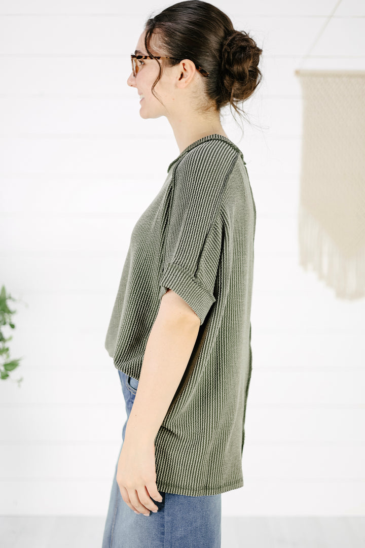 Briggs Top - Dk. Olive