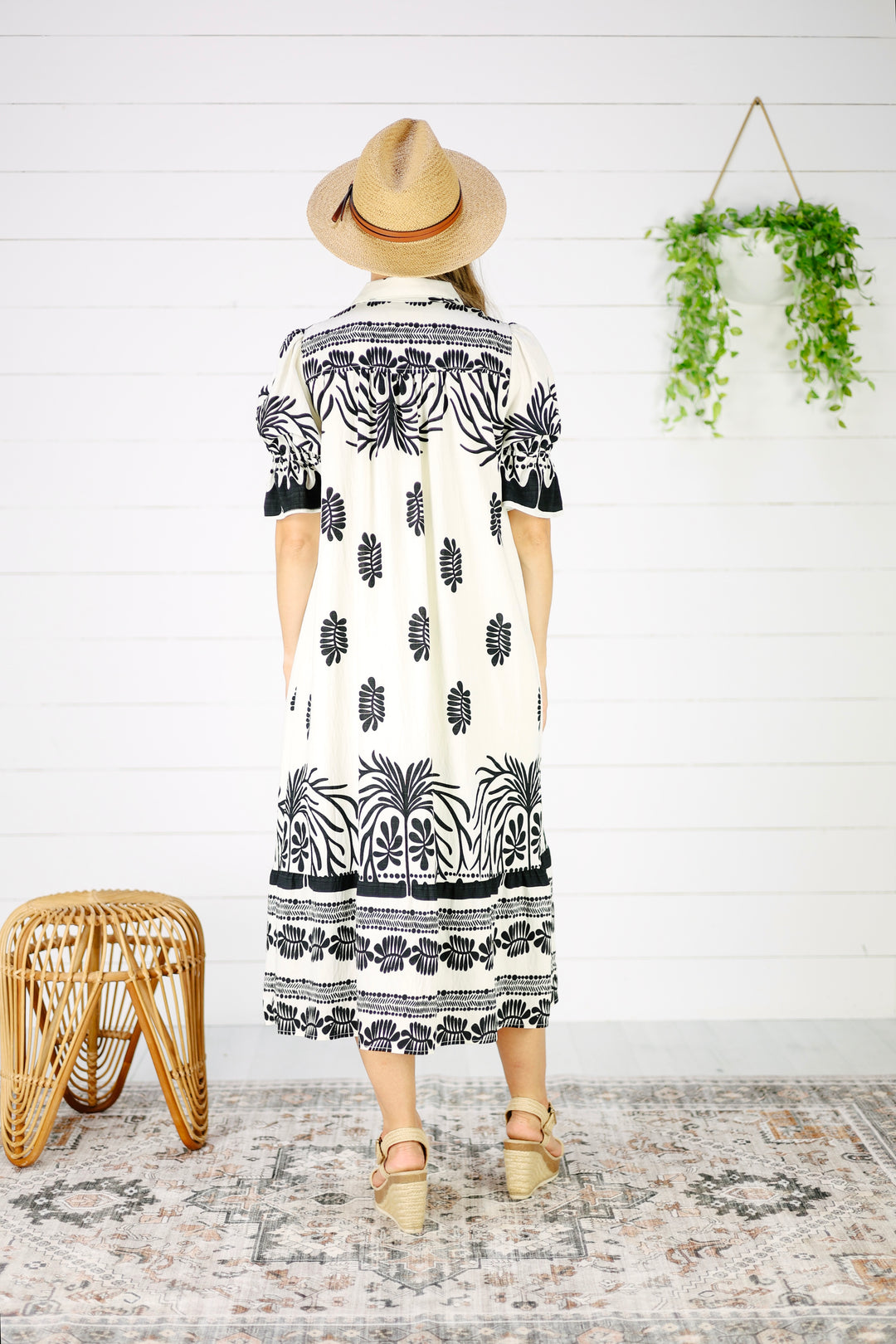 Sherra Print Midi Dress- Black