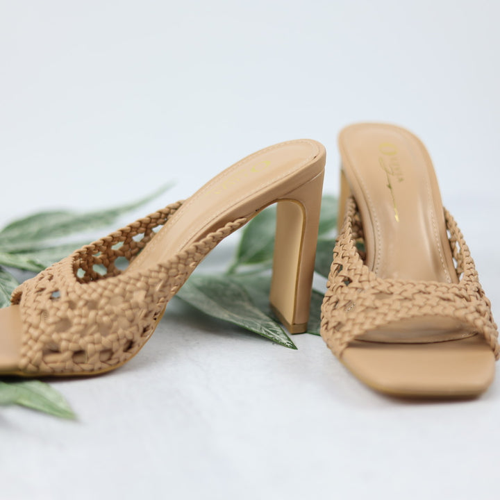 Retton Heels - Camel