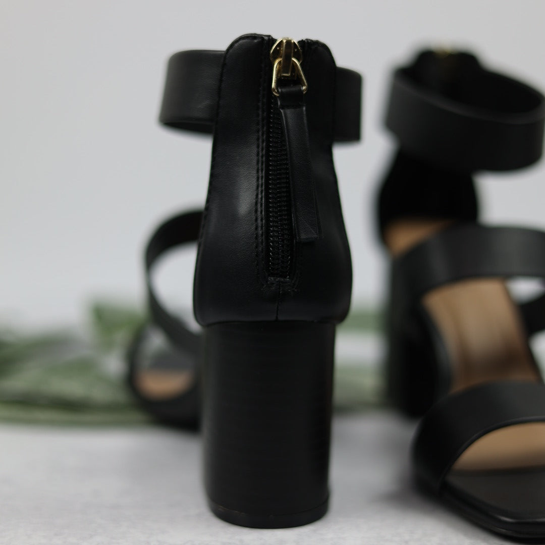 Kyndal Heels - Black/Final Sale
